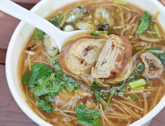 台北大腸蚵仔麵線