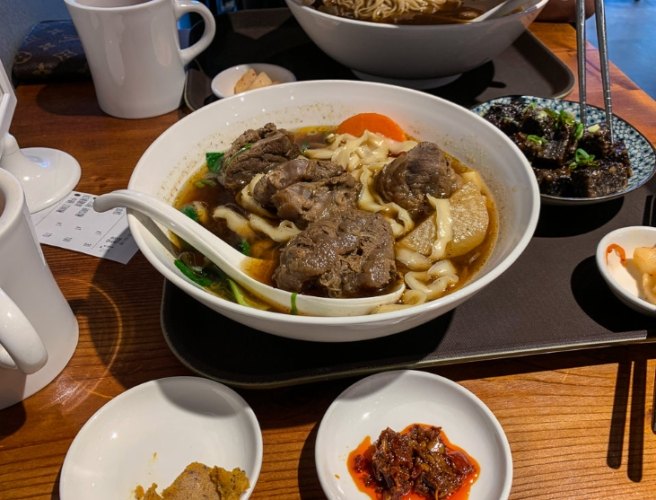 萬華牛肉麵