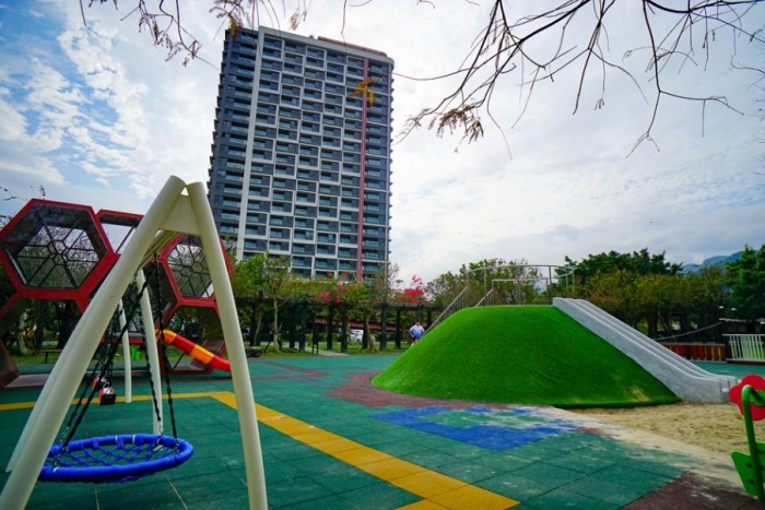 宜蘭大人遊樂場