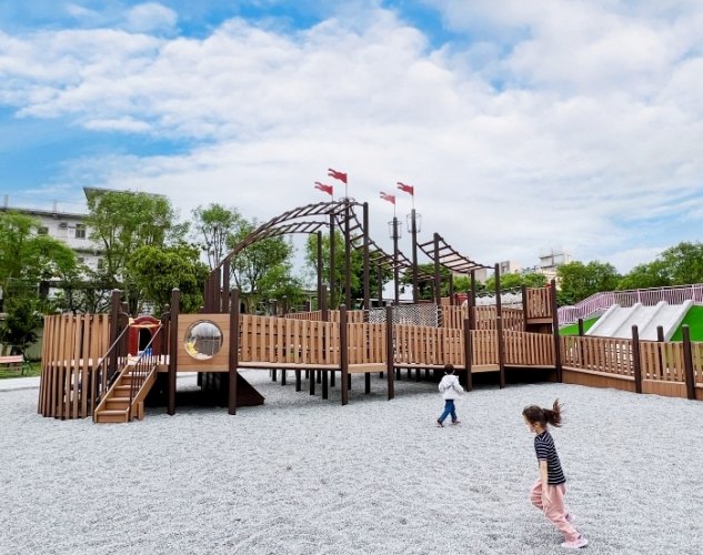 宜蘭大人遊樂場