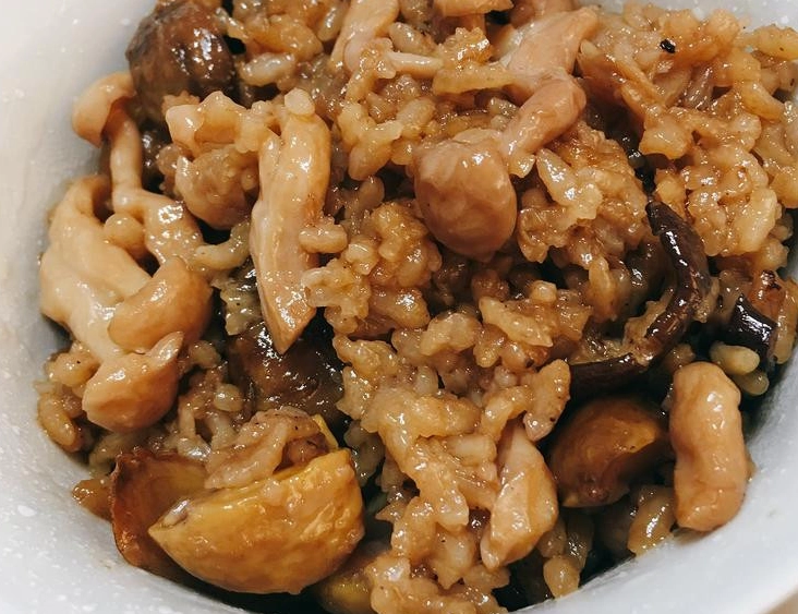 麻油雞胸肉飯 健康